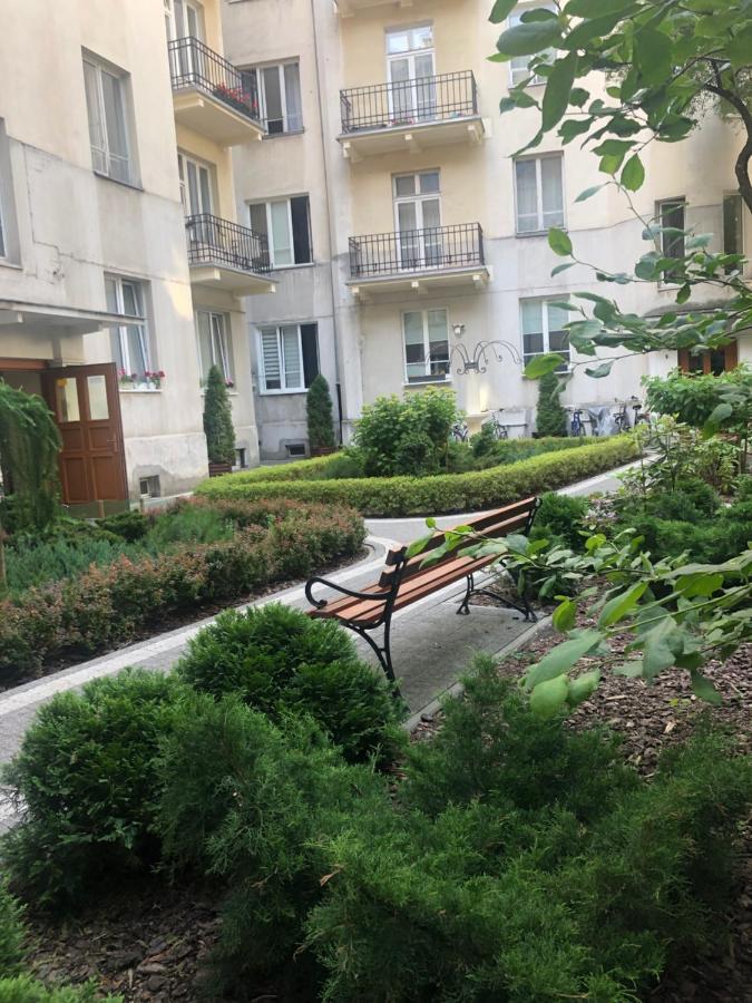 Studio Na Starej Ochocie Varsóvia Exterior foto